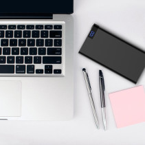 Slapta kamera - PowerBank (4K, WiFi)